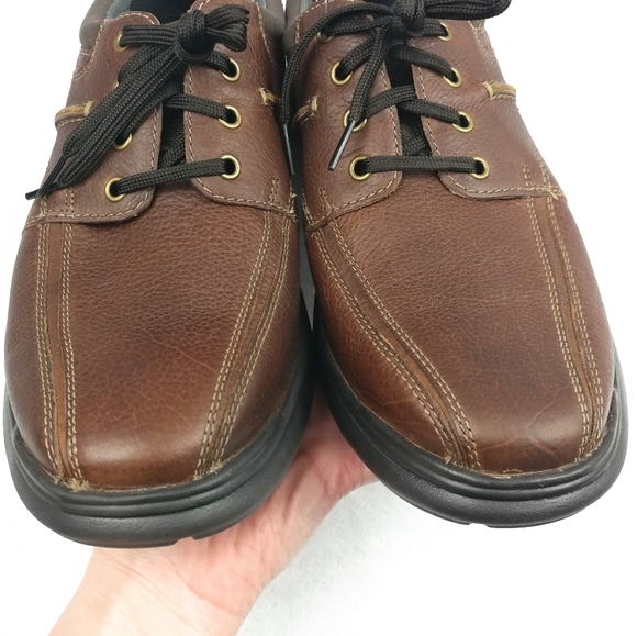 clarks cotrell walk leather shoes
